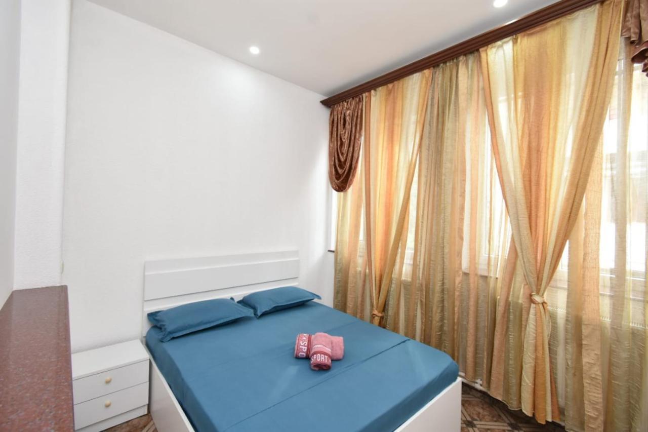 Guesthouses Opera เยเรวาน ภายนอก รูปภาพ